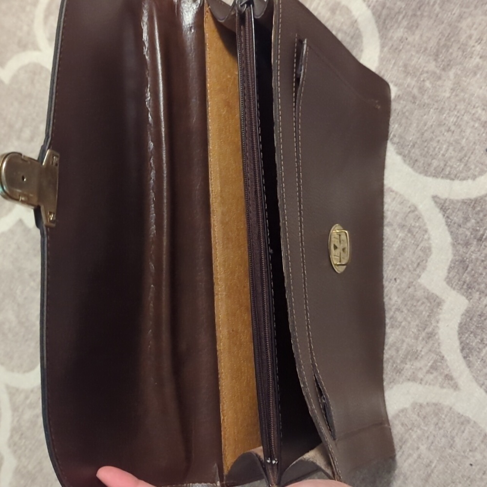 Vintage Brown Leather Briefcase - Picture 8 of 9